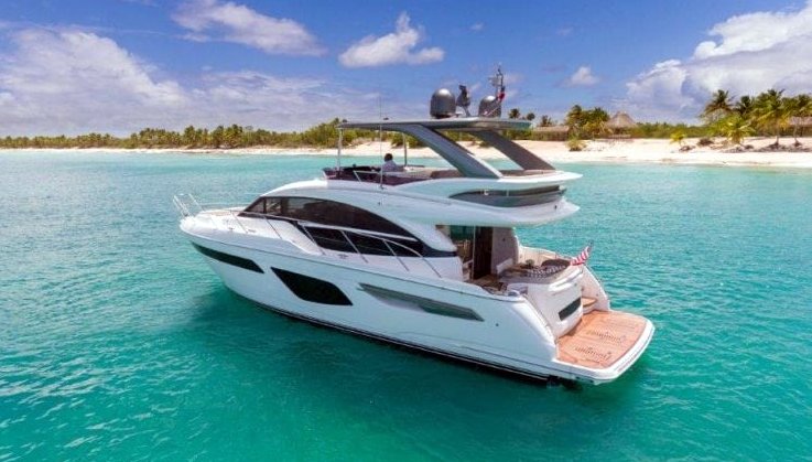 pricess f55 exterior white hull with hardtop 2 820x540