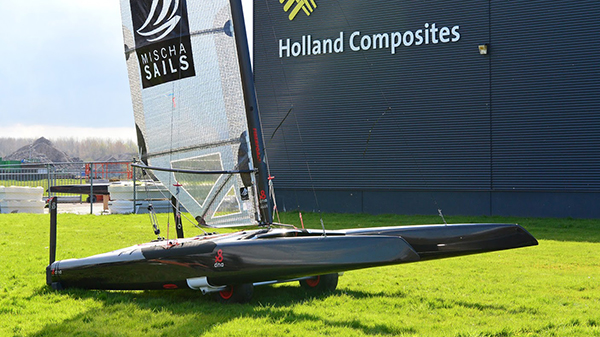 2016 DNA F1 A CAT A