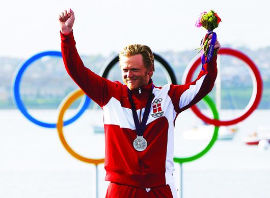 jonas høeg på medaljeskamlen_foto SØ