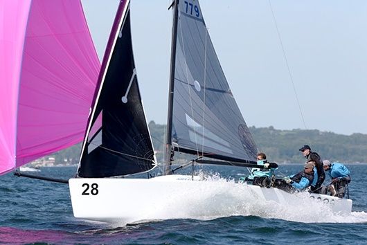 Melges8-7143-1200-1000-80