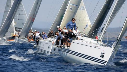 X-35 01_x-yachts_528