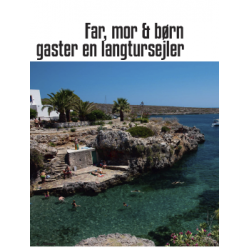 Far, mor & børn gaster en langtursejler