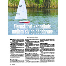 Fjernstyret kapsejlads mellem siv og bådebroer